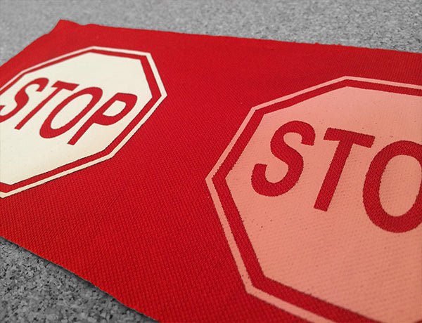 Dye Migration: 4 Tips to Avoid and Prevent It - Holden's Screen Supply